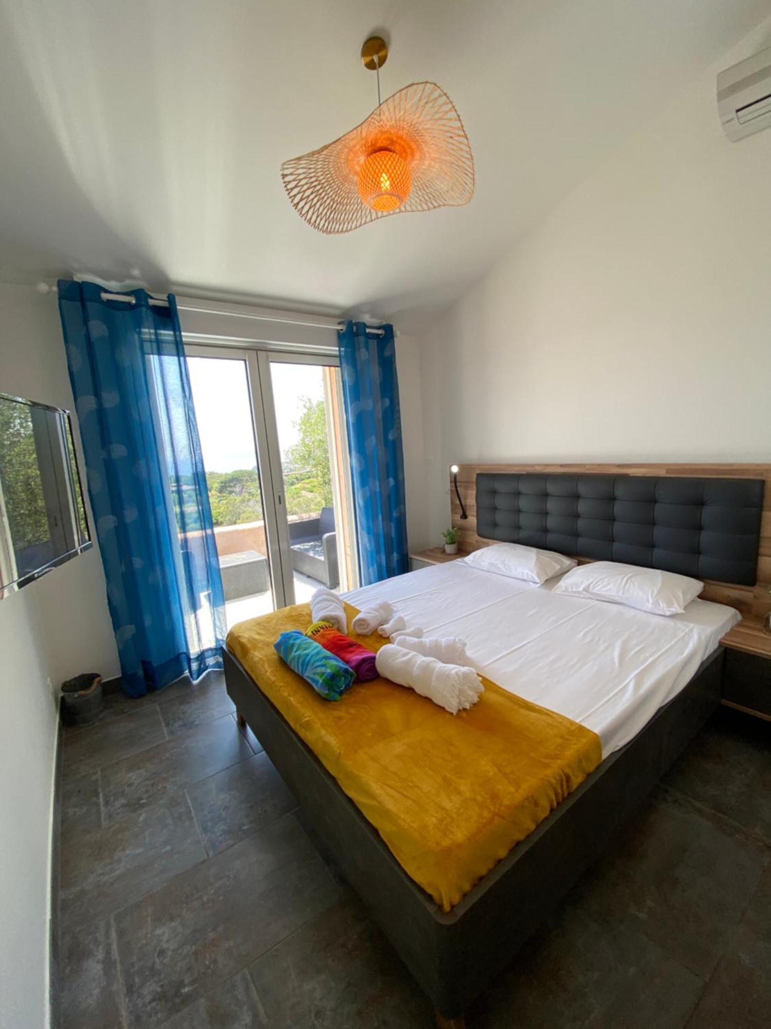 Villa Casa Totti Vue Mer Avec Piscine Porto-Vecchio  Exterior photo