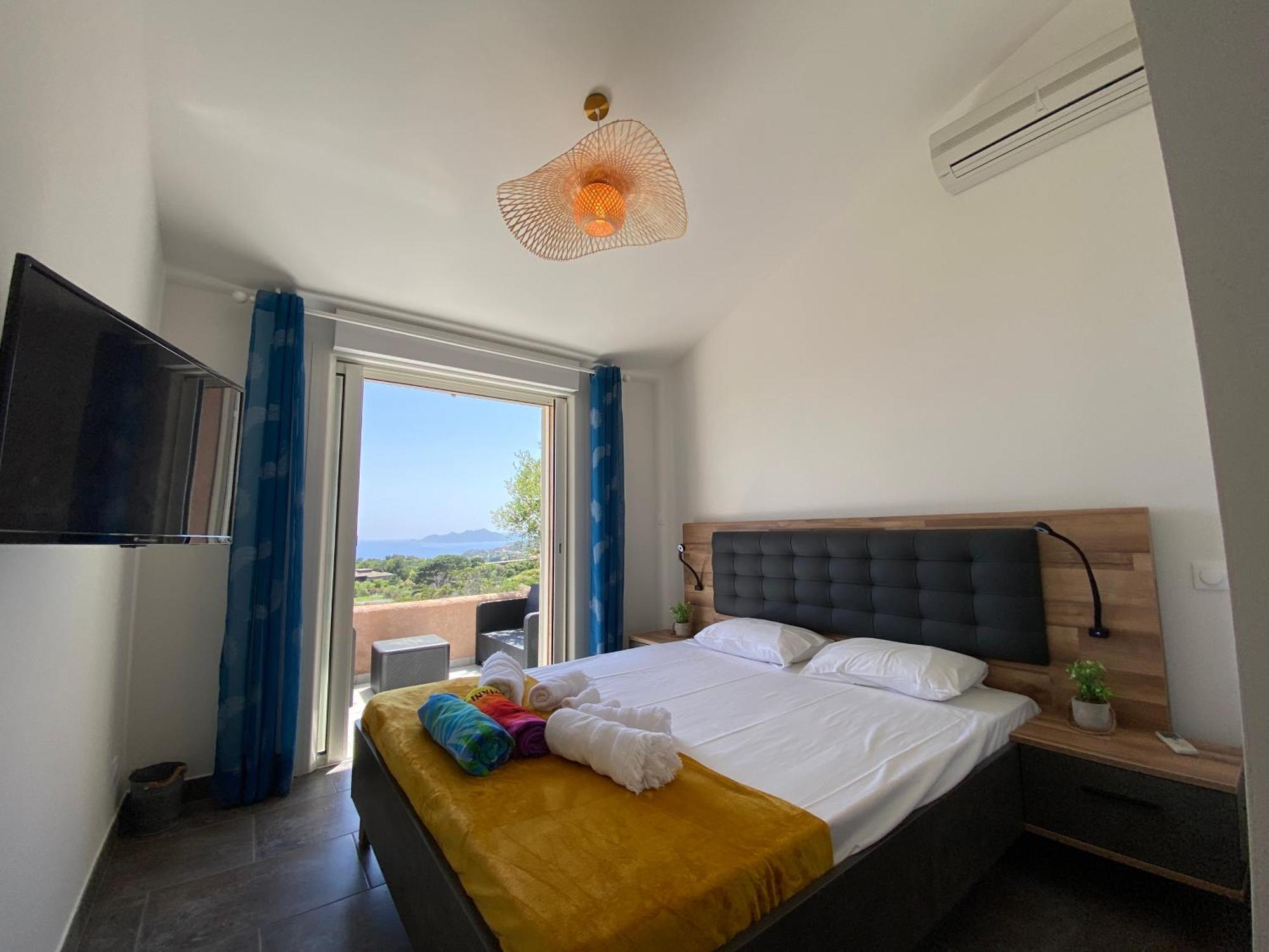 Villa Casa Totti Vue Mer Avec Piscine Porto-Vecchio  Exterior photo